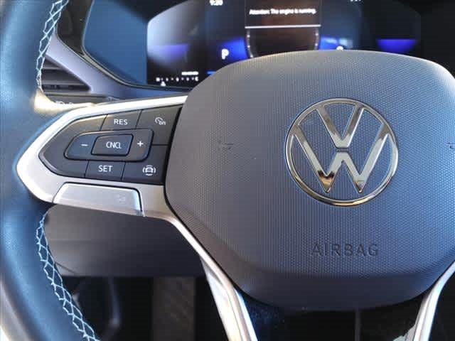 2022 Volkswagen Taos SE FWD